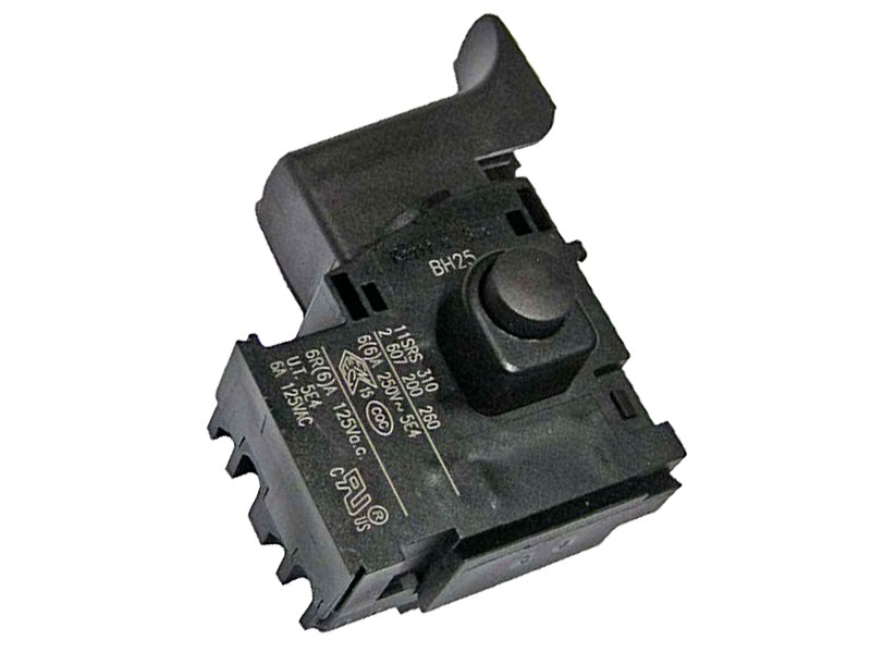 156300